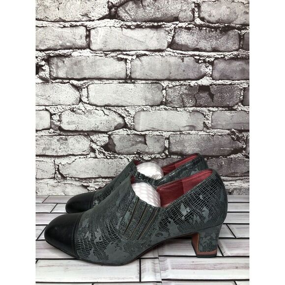 Oh! Healthy Heels Blue Gray Leather Croc Print Ankle Heel Booties Women Sz 39EU - Picture 1 of 16